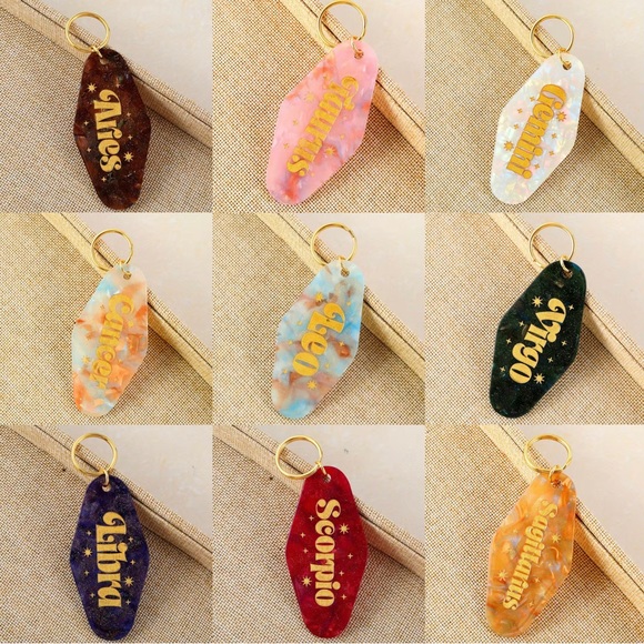 NEW ASTROLOGY Zodiac Sign Keychains - Picture 3 of 3